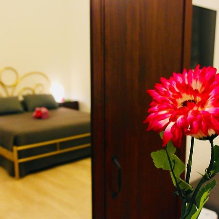 Rho Gloria 2 Hotell Eksteriør bilde